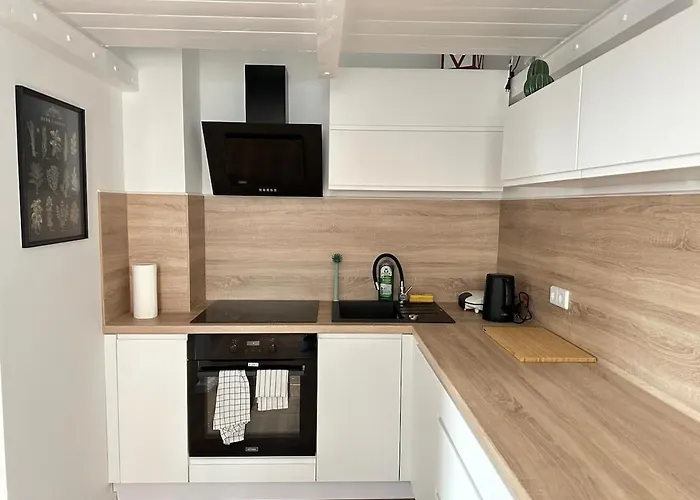 Gemuetliche Mit Hochbett *